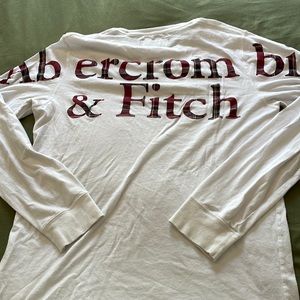 Abercrombie long sleeve tee